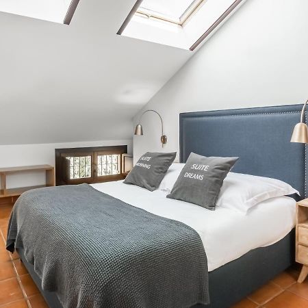 Limehome Granada Calle Santa Ana Ngoại thất bức ảnh