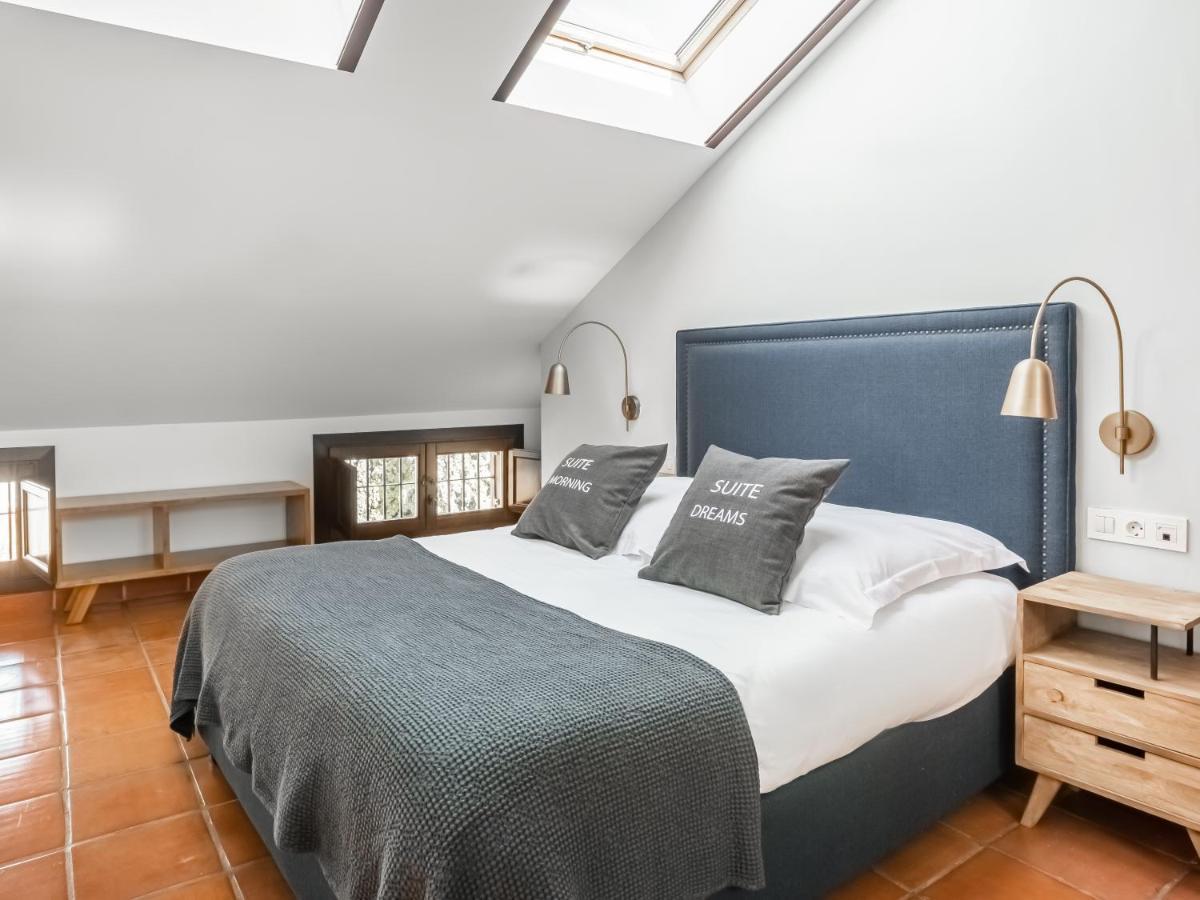 Limehome Granada Calle Santa Ana Ngoại thất bức ảnh