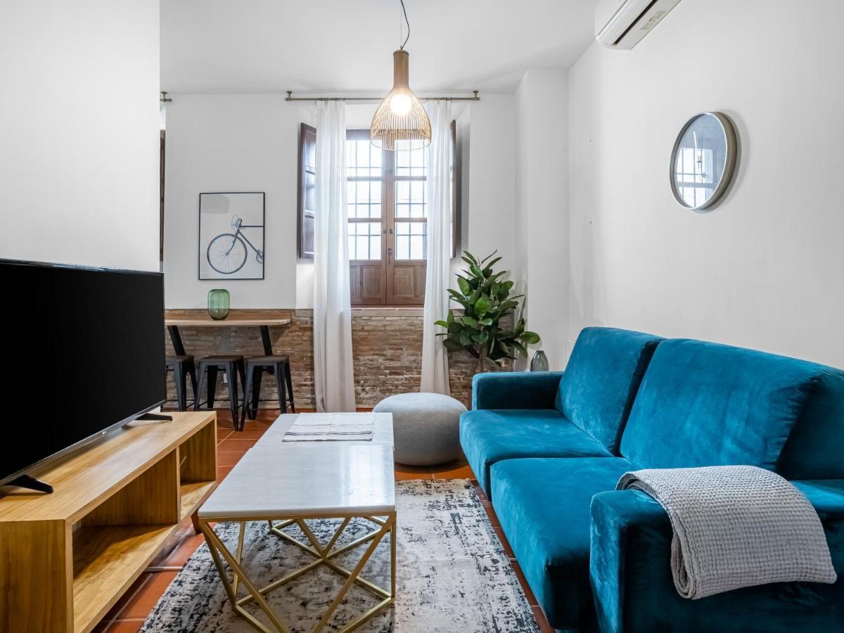 Limehome Granada Calle Santa Ana Ngoại thất bức ảnh